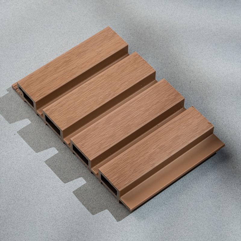 Revestimiento Screening WPC Latte 219 x 5.400mm