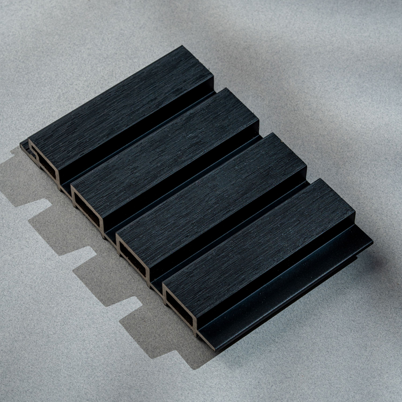 Revestimiento Screening WPC Black 219 x 5.400mm