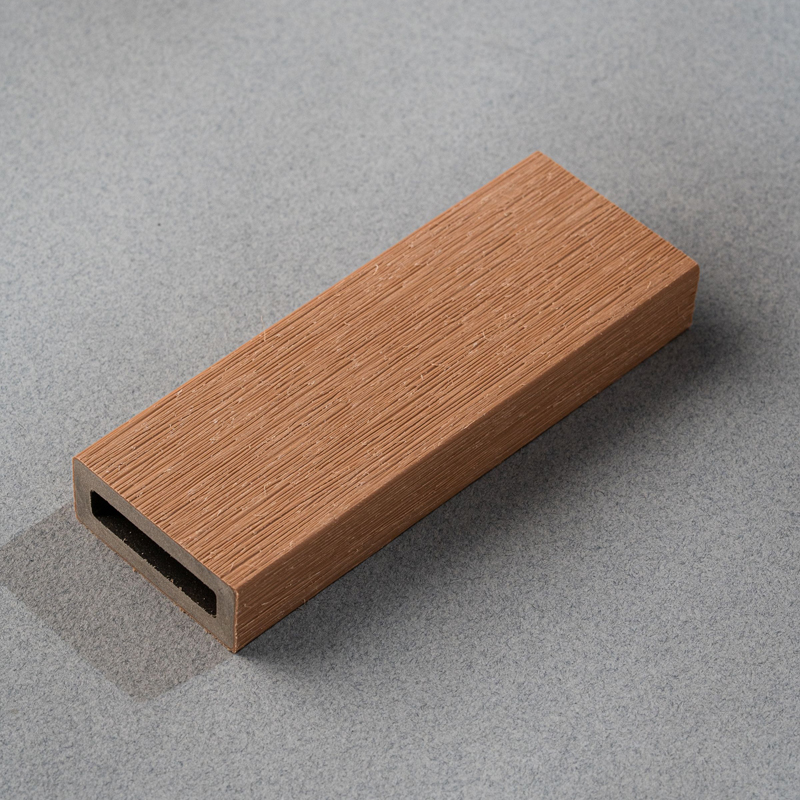 Perfil Timbertech WPC 50/20 Latte 50 x 20 x 2900mm